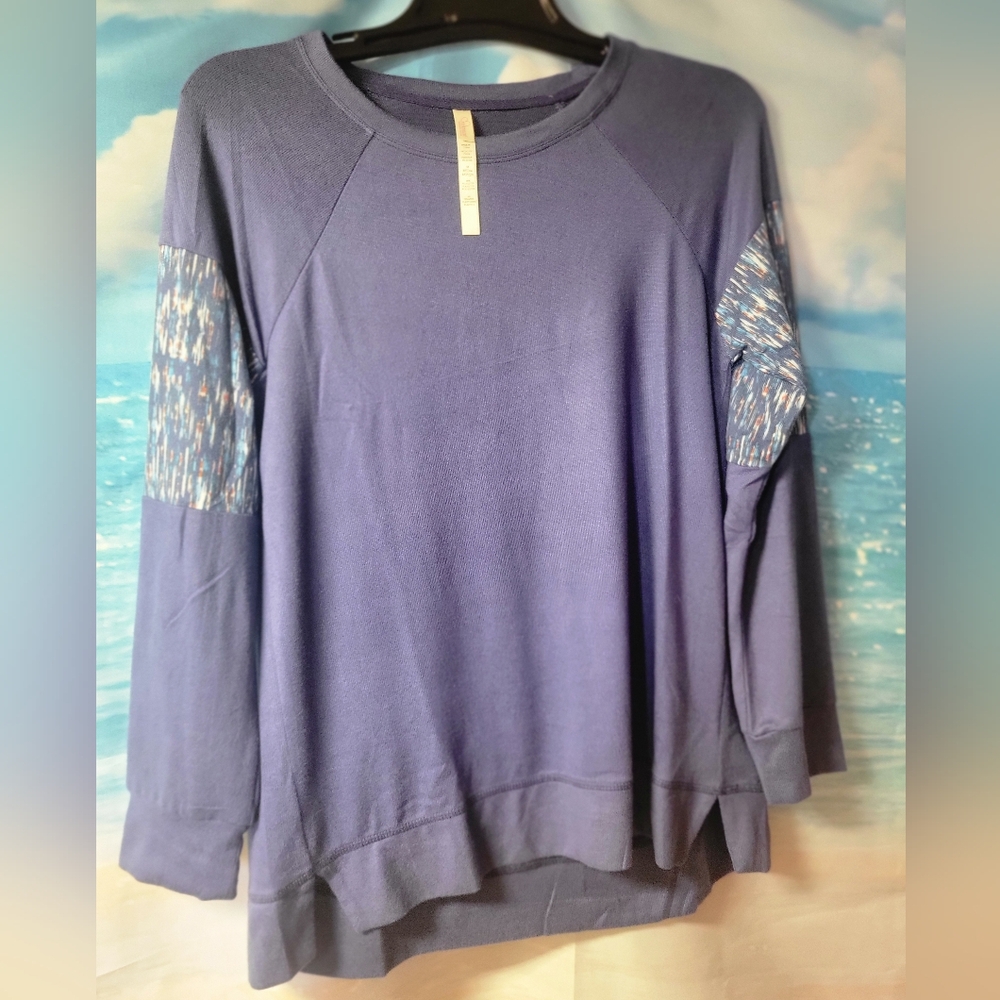 NWOT Rhonda Shear Retreat Long Sleeve‎ Top Size Medium